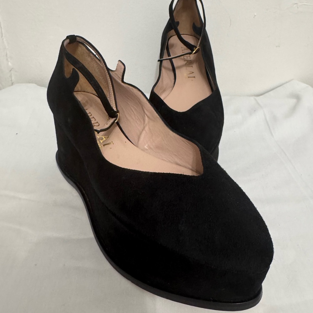 Aperlai Platform Suede with Ankle Strap size 8.5 / EU 39